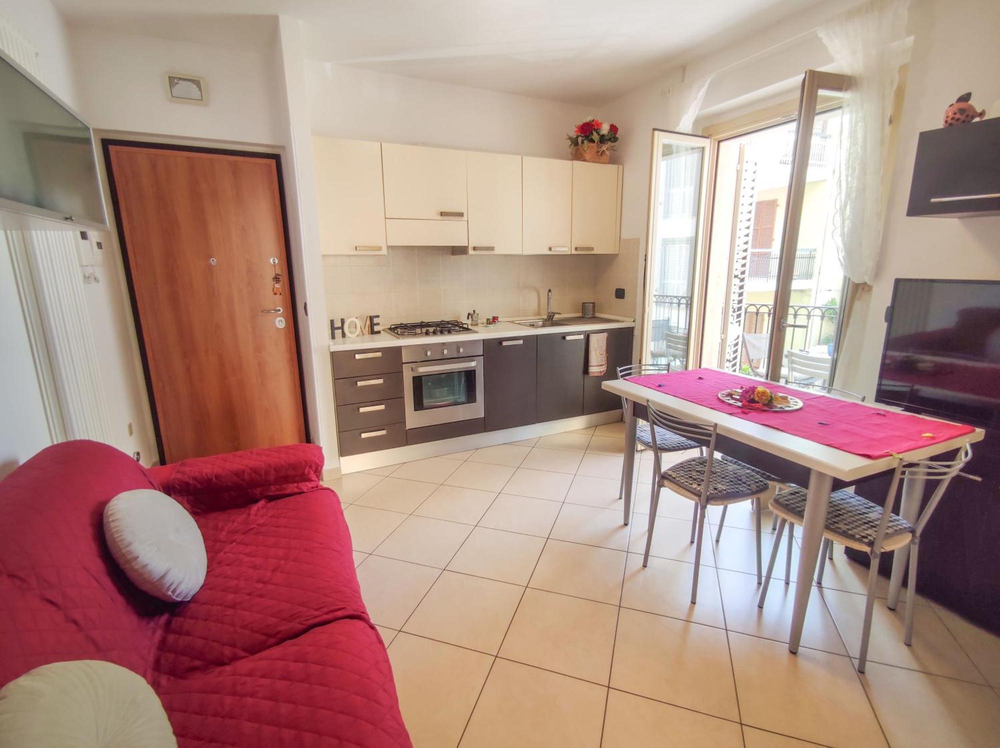 Holiday home Bilocale Damiani A Due Passi Dal Mare