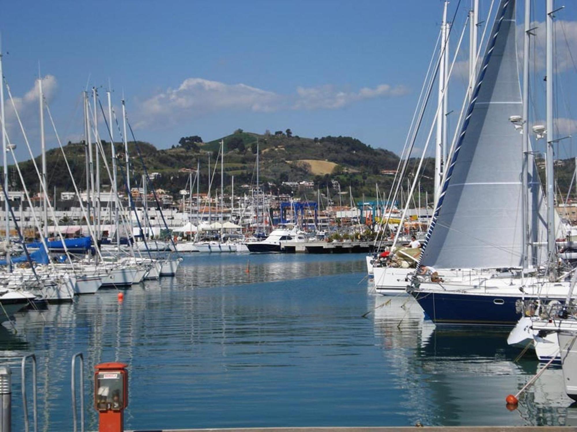 Holiday home Bilocale Damiani A Due Passi Dal Mare *